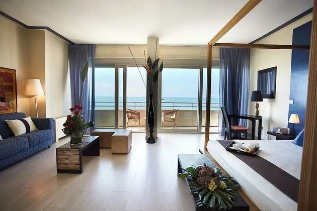 Junior Süit, Balkon, Deniz Manzaralı