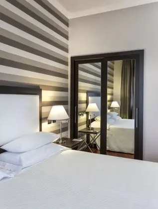 Deluxe Üç Kişilik Oda