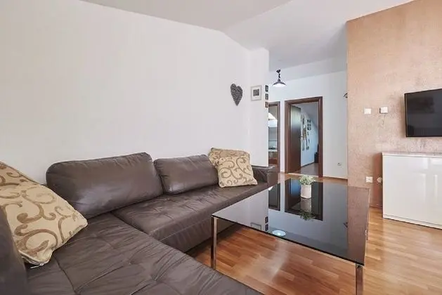 Apart Daire ( Sina - modern and comfortable - A1(4)