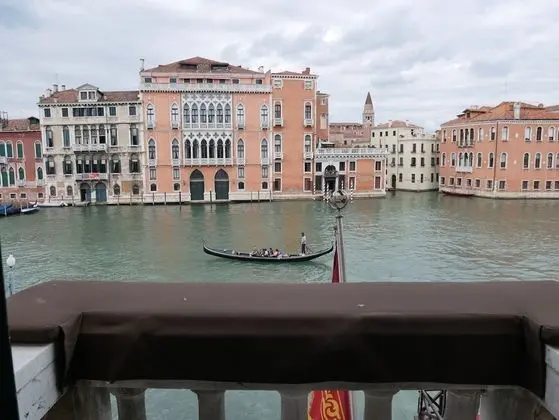 Exclusive Oda, Kanal Manzaralı, Deniz Üstü