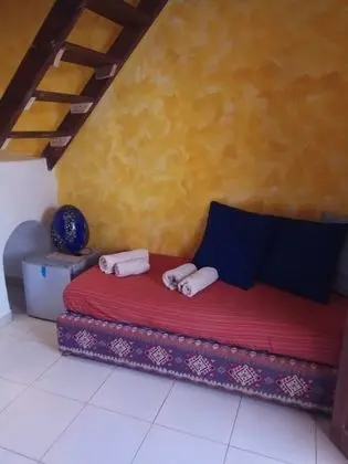 Deluxe Üç Kişilik Oda, Banyolu/Duşlu, Dağ Manzaralı