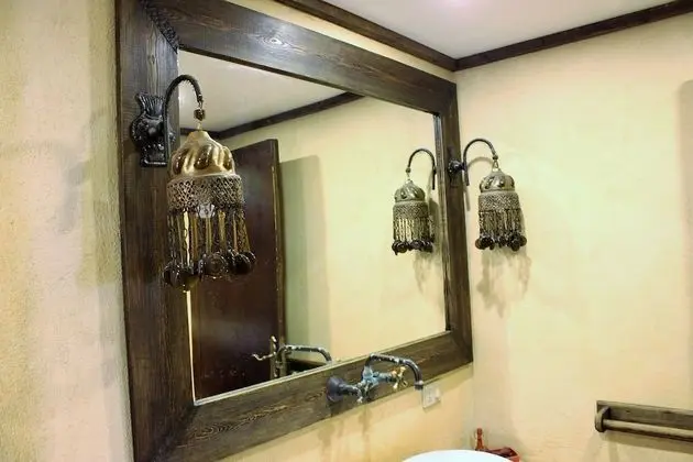 Design Tek Büyük Yataklı Oda, Banyolu/Duşlu
