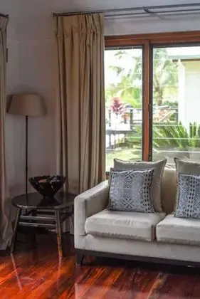 Villa, Denize Sıfır
