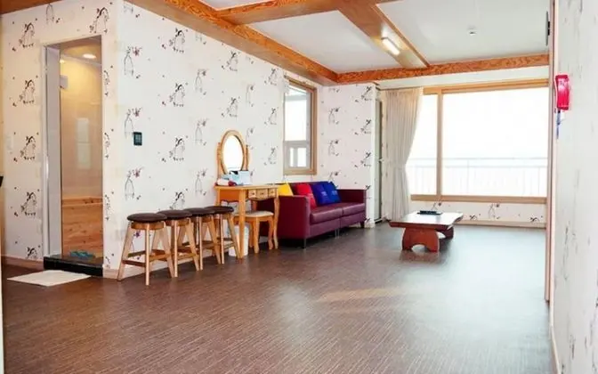 Oda (Building 1 Room 102 (Salt Water Hot S)