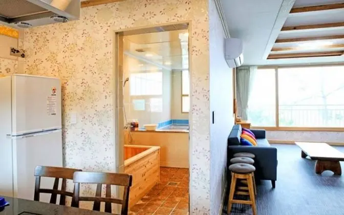 Oda (Building 2 Room 102 (Salt Water Hot S)