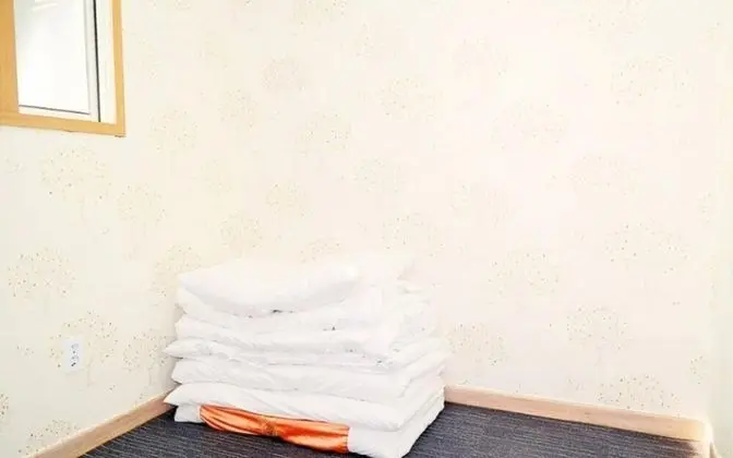 Oda (Building 2 Room 102 (Salt Water Hot S)
