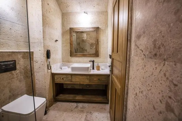Premium Suite, Manzarasız, Balkonlu