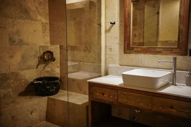 Premium Suite, Manzarasız, Balkonlu