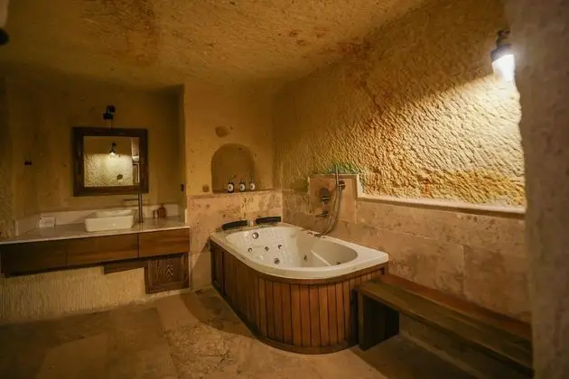 Premium Suite, Manzarasız, Balkonlu