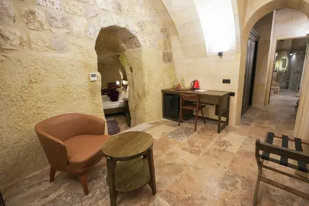 Premium Suite, Manzarasız, Balkonlu