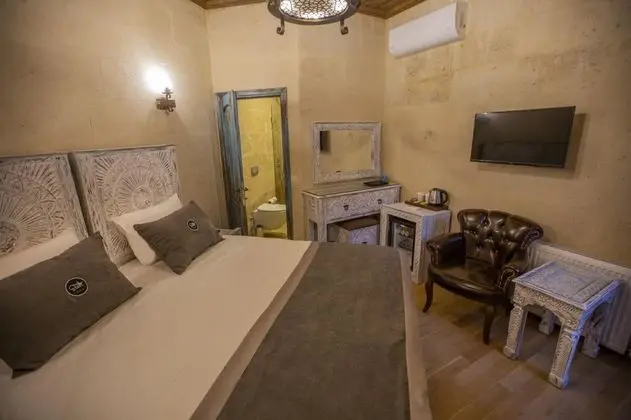 Deluxe Oda-Sigara İçilmez, Avlu Manzaralı, Verandalı