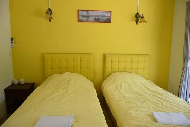 Standard Room with Garden View