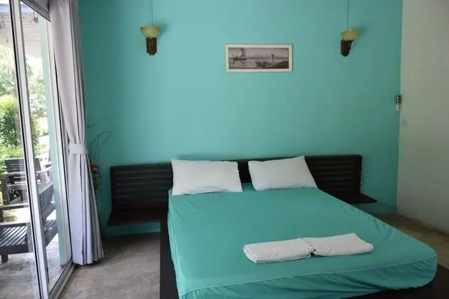 Standard Room with Garden View