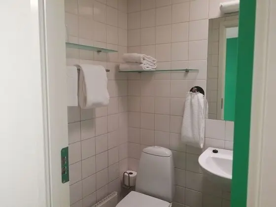 Economy Tek Büyük Yataklı Oda, 1 Çift Kişilik Yatak (140cm bed)