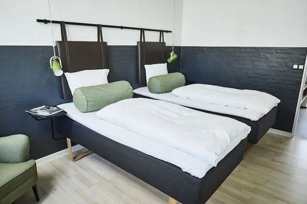 Standard Oda (Ground Floor)