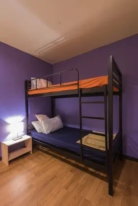 Ortak Ranzalı Oda, Sadece kadınlar için (Air Con Room)