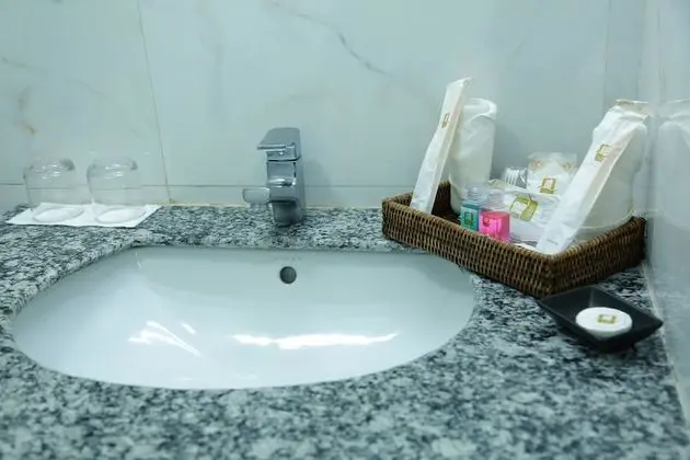 Superior Tek Büyük veya İki Ayrı Yataklı Oda, Havuz Manzaralı