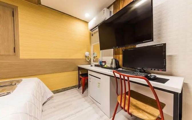 Oda (Standard room (Netflix automatic logi)