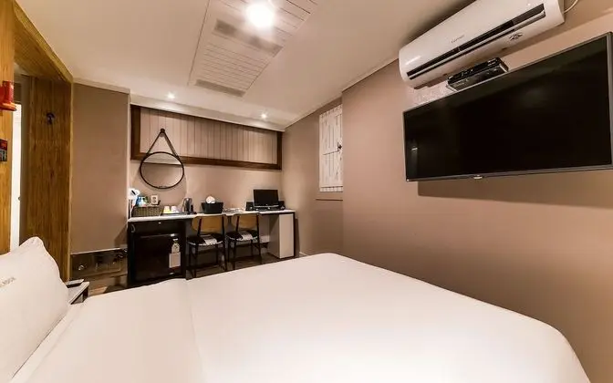 Oda (Standard room (NETFLIX available))