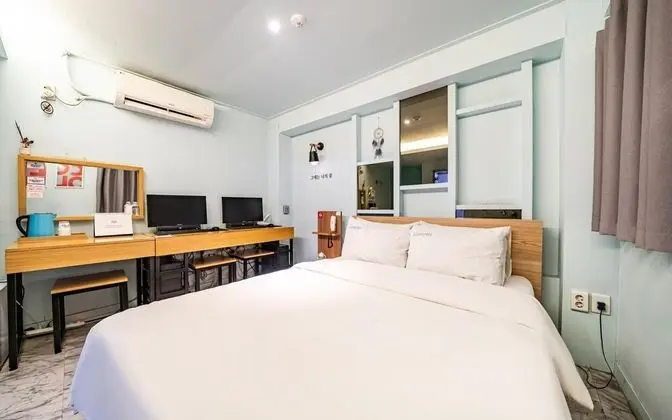 Oda (Deluxe Room (Couple PC Room))