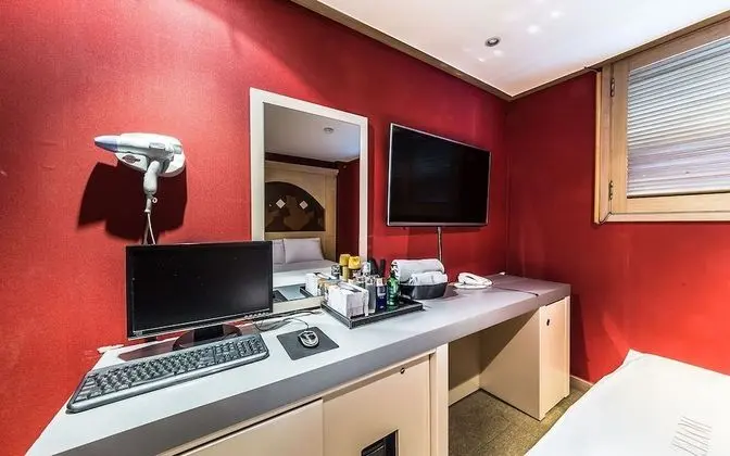Oda (Standard Room)