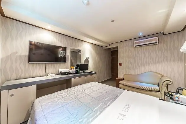 Oda (Standard Room)