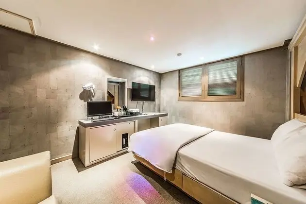 Oda (Standard Room)