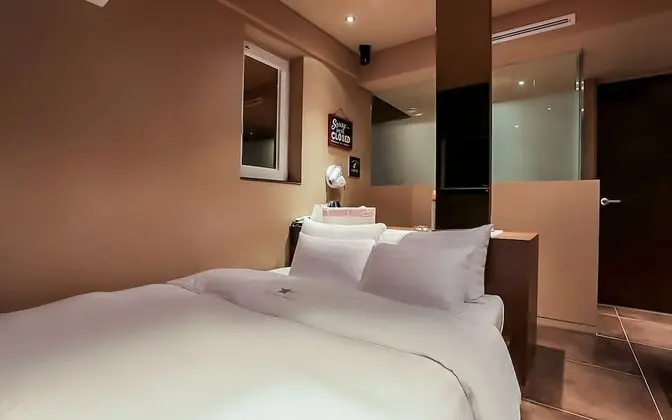 Oda (Standard room)