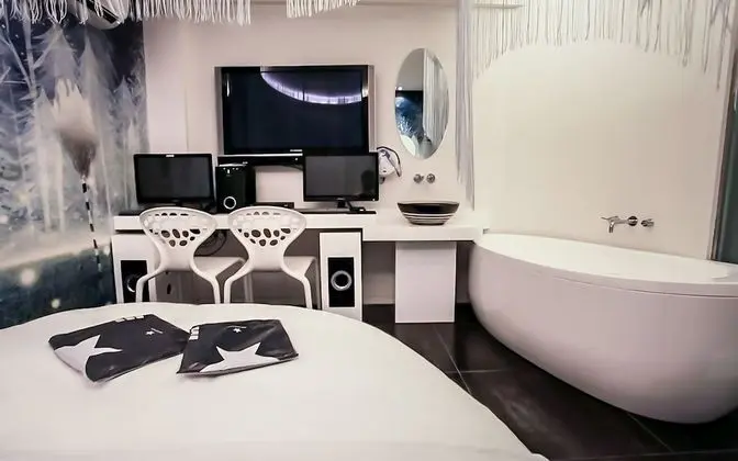 Oda (Standard room)