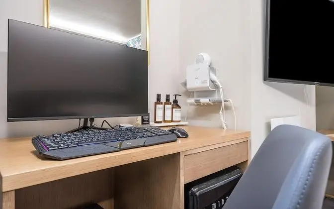 Oda (Gaming PC Deluxe (game PC1 + Netflix )
