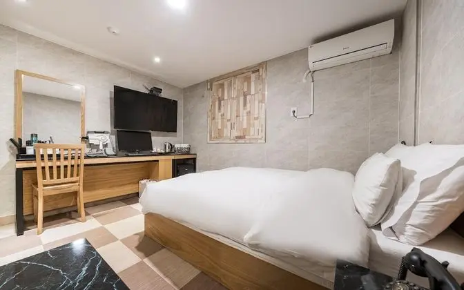 Oda (Semi executive suite - Ann Sim Clinn )