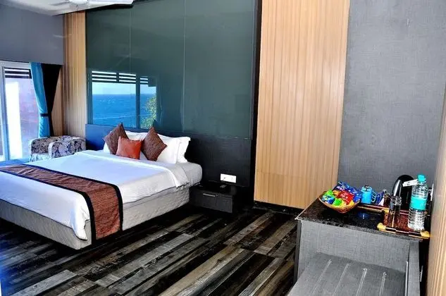 Premier Room
