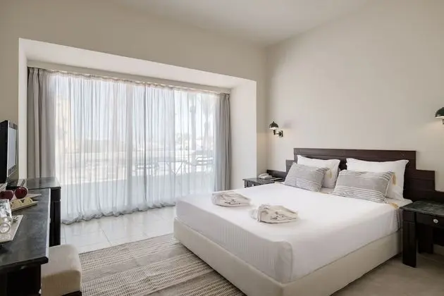 Standard Oda, Balkon, Bahçe Manzaralı