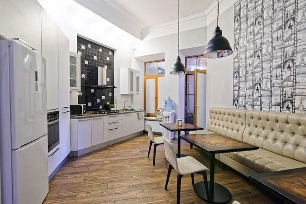 Tek Büyük Yataklı Oda, Balkon