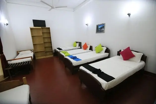 Basic Ortak Ranzalı Oda, 1 Tek Kişilik Yatak, Sigara İçilmez