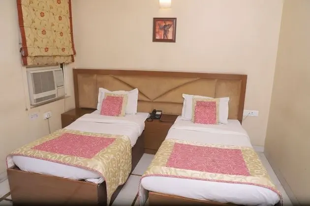 Deluxe Tek Büyük veya İki Ayrı Yataklı Oda, 1 En Büyük (King) Boy Yatak, Sigara İçilebilir