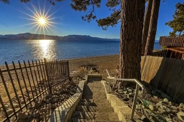 Ev, Birden Çok Yatak, Şömine