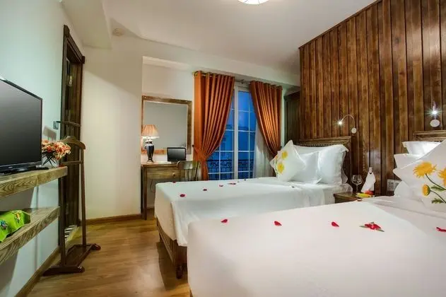 Deluxe Oda, Balkon, Şehir Manzaralı