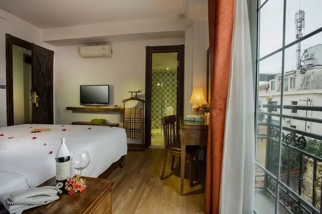 Deluxe Oda, Balkon, Şehir Manzaralı