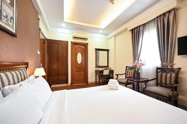 Deluxe Tek Büyük Yataklı Oda