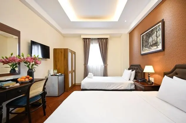 Deluxe Tek Büyük Yataklı Oda