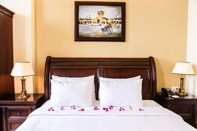 Luxury Tek Büyük Yataklı Oda