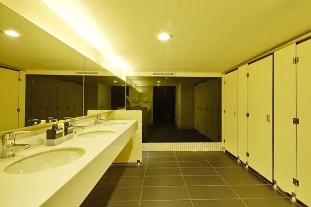 City Tek Kişilik Oda, Sadece kadınlar için, Ortak Banyo (2 Single Room,1 Room 1 Bed,Female)