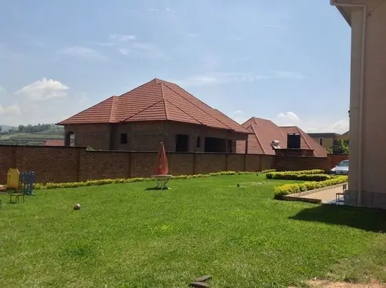 Ortak Ranzalı Oda, 1 Yatak Odası, Buzdolabı