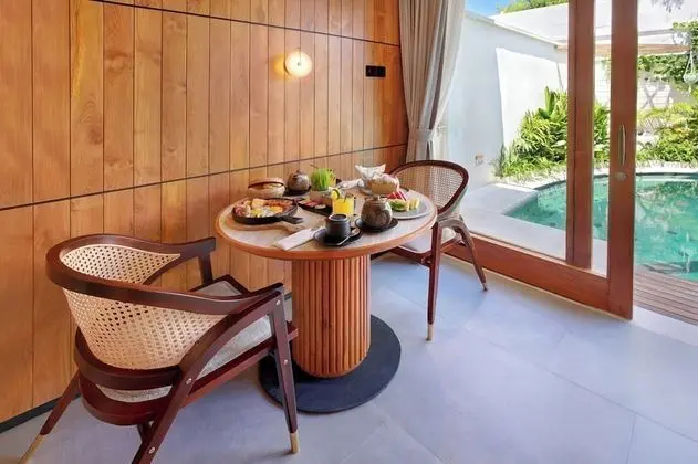 Grand Smart 1 Bedroom Villa with Private Pool & Hot Tub