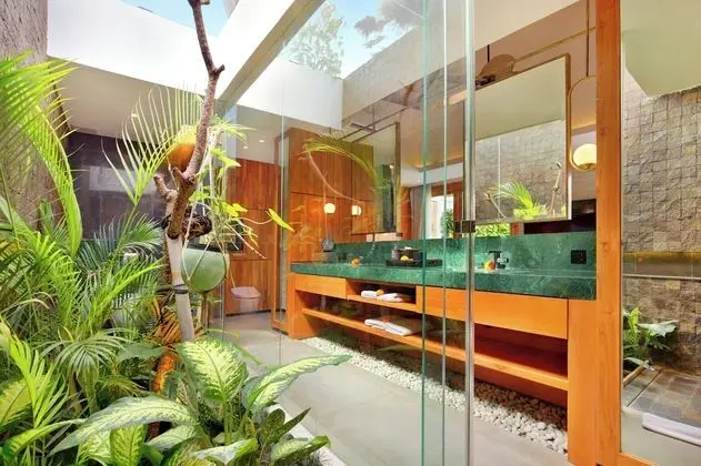 Grand Smart 1 Bedroom Villa with Private Pool & Hot Tub