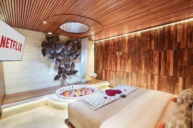 Suite Room