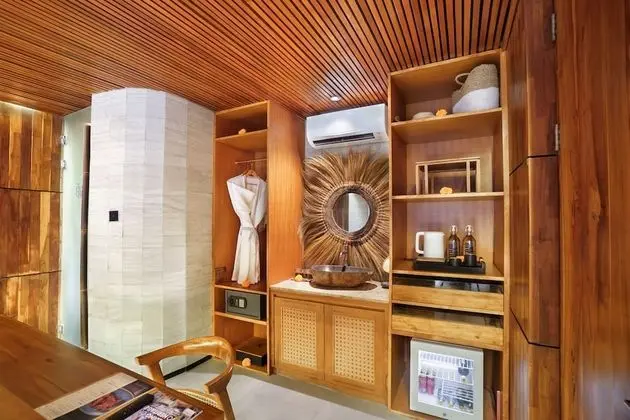 Suite Room