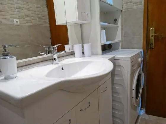 Apart Daire (SinisaG - A1(4+1))