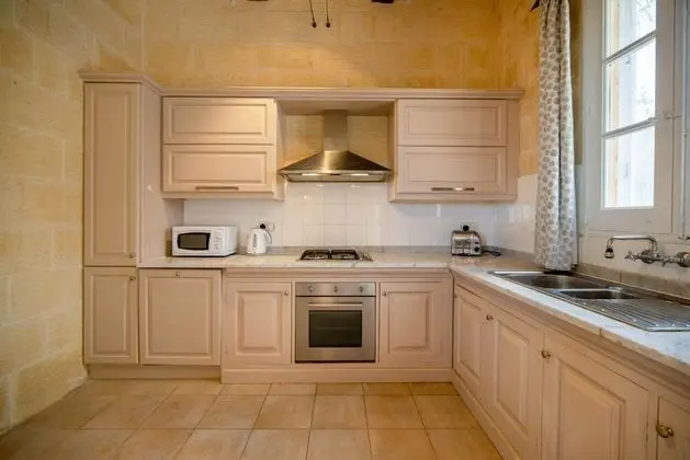 Villa, Sigara İçilebilir